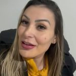 Andressa Urach usou seu canal do YouTube na noite desta sexta-feira (16) para contar que passou no vestibular de biomedicina em uma universidade de Porto Alegre. (Foto: YouTube)