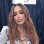 Fã diz que Anitta será 'mais famosa que Jesus Cristo' e cantora repreende: "Ninguém pode ser" (Foto: Instagram)