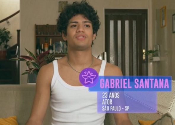 Gabriel Santana assumiu a sua s e x u a l i d a d e no BBB 23. (Foto: Globo)