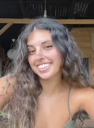 A modelo americana Itty Bitty Cherry, vem recebendo uma grande fortuna na plataforma adulta Only Fans. (Foto: Reprodução / TikTok)