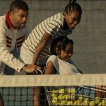 Richard Williams é um pai dedicado e determinado a tornar suas filhas, Venus e Serena, em lendas do esporte. Com métodos pouco tradicionais, ele cria duas das maiores atletas de todos os tempos. (Foto: Divulgação)