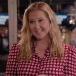 Amy Schumer: A atriz, conhecida pelo filme 'Descompensada' (2015), foi escalada para o projeto ainda em 2016, quando os direitos pertenciam à Sony Pictures, mas desistiu em menos de um ano. (Foto: Instagram)