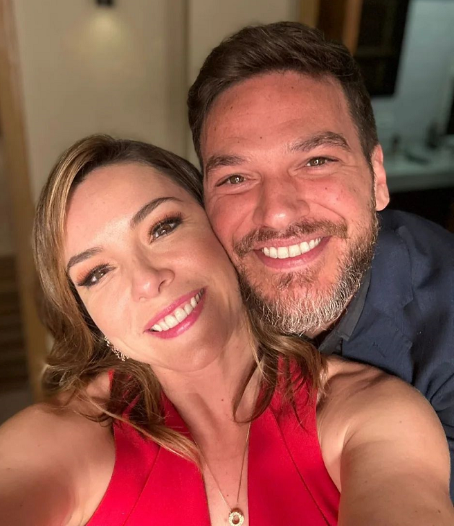 A atriz compartilha cliques dos bastidores de 'Vai na Fé' em suas redes sociais. (Foto: Instagram)