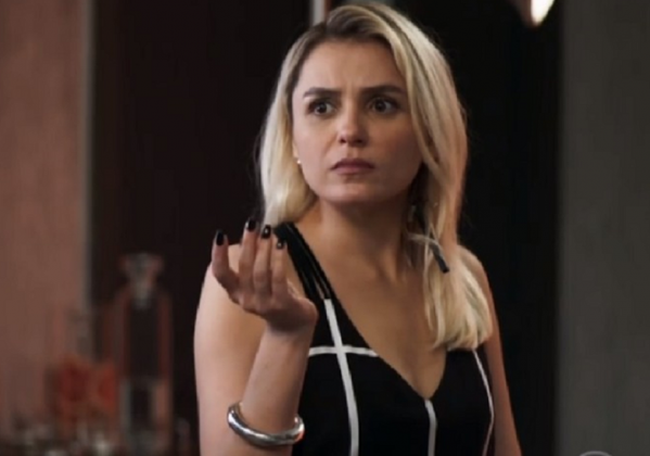 Monica Iozzi deu vida a empresária Kim na novela ‘A Dona do Pedaço’, da Globo. (Foto: Globo)