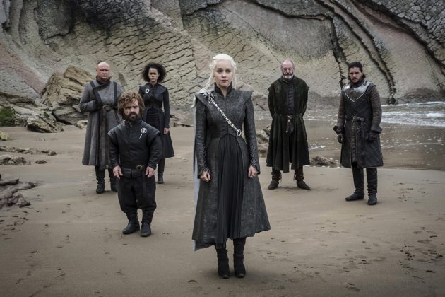 'Game of Thrones': Com 8 temporadas, a série, produzida entre 2011 e 2019, é detentora de 59 estatuetas da premiação, mais do que qualquer outra série de TV. A produção já conquistou a categoria de 'Melhor Série de Drama' em quatro anos não-consecutivos. (Foto: Divulgação)