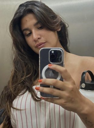 A atriz enfatizou que é uma questão recente para ela e ainda se sente desconfortável em falar sobre o assunto. (Foto: Instagram)