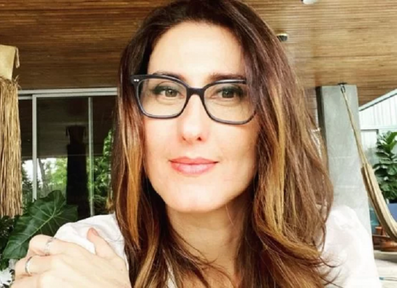 Paola foi substituída pela chef Helena Rizzo no programa. (Foto: Instagram)