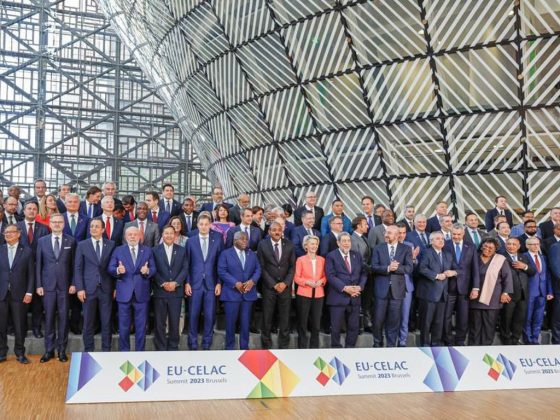 Nesta segunda-feira (17), o presidente Lula fez um discurso na cúpula de Bruxelas defendendo um "acordo equilibrado entre Mercosul e União Europeia abrirá novos horizontes" (Foto: Agência Brasil)