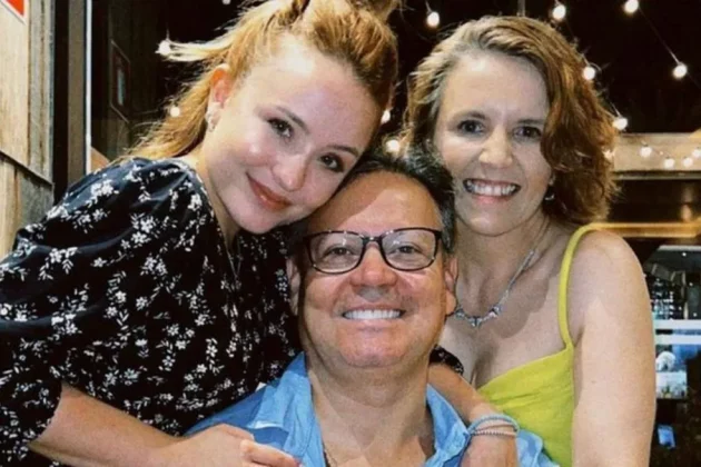 Ex-empresário de Larissa Manoela entra em defesa dos pais da atriz sobre polêmica. (Foto: Instagram)