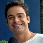 Sidney Sampaio esteve em algumas novelas como ‘Alma Gêmea’ (2005), ‘Páginas da Vida’ (2006), ‘Sete Pecados’ (2007), ‘Caras & Bocas’ (2009), ‘Salve Jorge' (2012), ‘Amor À Vida’ (2013). (Foto: TV Globo)