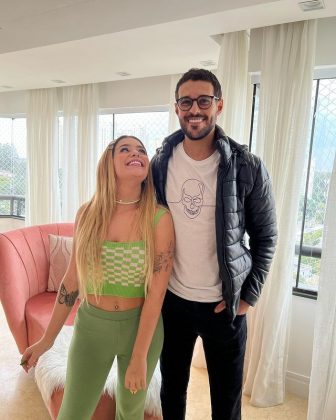 Apos a youtuber revelar que os dois não se falam mais, o ex-BBB se pronunciou para afirmar que é grato pela ajuda que recebu dela, mas ressaltou que cada um seguiu a vida em direções opostas. (Foto: Instagram)