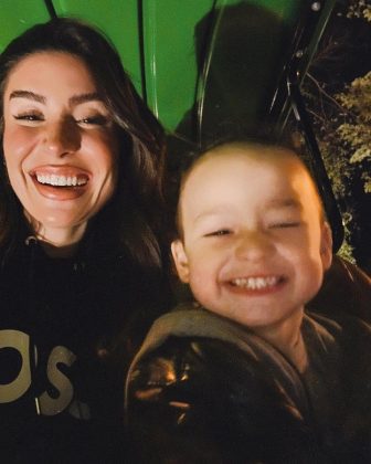 Bianca Andrade compartilhou uma sequência de registros com o filho, Cris, para fazer uma homenagem a ele a última quinta-feira (31). (Foto: Instagram)