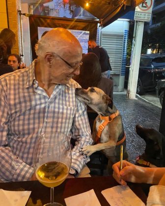 Eduardo Suplicy, atual deputado estadual de São Paulo, foi diagnosticado com a doença de Parkinson em estágio inicial. (Foto: Instagram)