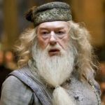 morreu aos 82 anos de idade nesta quinta-feira (28) (Foto Divulgação Harry Potter)