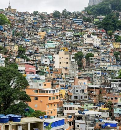 Desde 2021 foram mais de 2.800 demolições, a maioria das obras teria sido influenciada pelo crime organizado. (Foto: instagram)