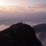 O pico fica na divisa de Minas Gerais e Espírito Santo. (Foto: Instagram)