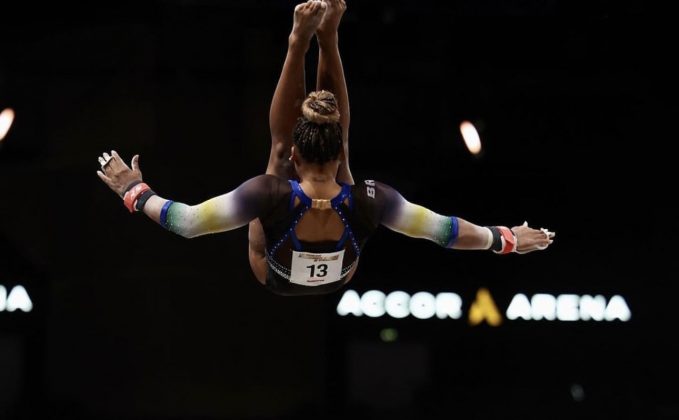 Jade Barbosa ficou com a prata no solo, Flávia Saraiva ganhou bronze na trave, e na barra fixa Bernardo Actos também conquistou o bronze, e Arthur Nory a prata. (Foto: Instagram)