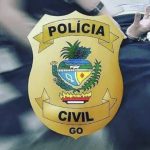 O suspeito conseguiu gastar cerca de R$ 4 mil do idoso com relógios e celulares. (Foto: Polícia Civil GO)