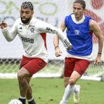 Nas finais da Copa do Brasil, ele foi criticado por deixar o gramado antes do apito final por duas vezes. (Foto: Instagram)