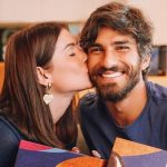 Hugo Moura reagiu em torno das declarações recentes feitas pela esposa, Deborah Secco, em torno da vida íntima deles. (Foto: Instagram)