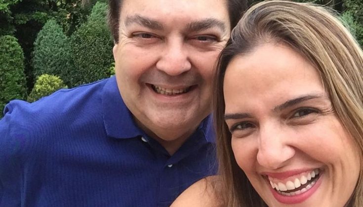 Luciana Cardoso, esposa de Faustão, comentou a ida com o filho, João Guilherme Silva, à Brasília, para manifestar apoio à causa da doação de órgãos. (Foto: Instagram)
