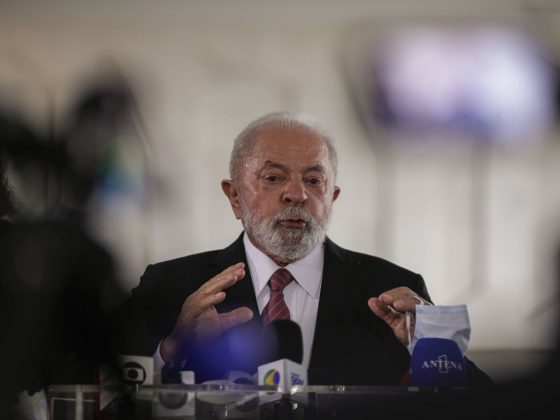 Na próxima sexta-feira (29), o presidente Lula irá passar por um cirurgia, o procedimento está agendado no Hospital Sírio-Libanês, em Brasília (Foto: Agência Brasil)