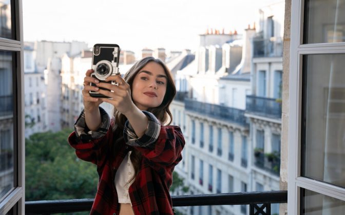 Emily in Paris, 2020– (Foto: Divulgação)