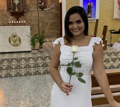 O corpo de Larissa Araújo foi identificado através das digitais.  (Foto: Instagram)