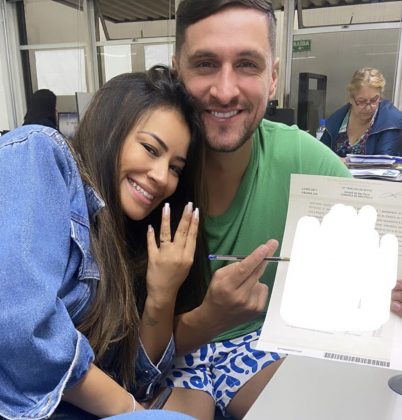 O casal Dani e Dani, como eram chamados no programa, teve pequenas divergências no reality, principalmente por conta do consumo de doces de Daniel. (Foto: Instagram)