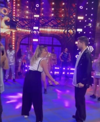 Foi durante a “Batalha do Lip Sync”, no Domingão com Huck, na Globo. (Foto: Instagram)