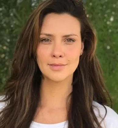 Camila Rodrigues possui passagens em novelas da Globo e Record. (Foto: Instagram)