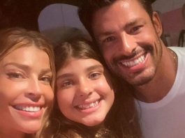 Cauã Reymond se derrete pela filha Sofia: "Cada dia mais bonita" (Foto: Instagram)