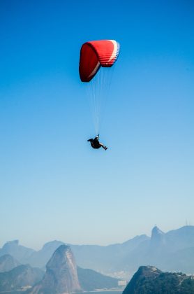 Humberto não era apenas um entusiasta, mas também um empresário dedicado aos esportes de alta adrenalina. (Foto Pexels)