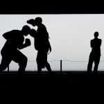 Durante o combate, João Victor foi surpreendido por um golpe direto no rosto desferido por seu oponente. O impacto foi tão violento que ele desmaiou instantaneamente. (Foto Instagram)