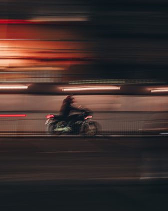 PRF Apreende 15 Jovens em racha em Goiás. (Foto Pexels)