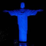 Qualquer instituição pode solicitar a iluminação no alto do Corcovado. (Foto Instagram)