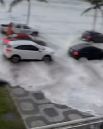 Muitas pessoas aproveitaram a folga para curtirem as praias cariocas. (Foto: reprodução vídeo Instagram)