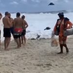 Apesar do susto, não há informações de pessoas feridas ou arrastadas para o mar. (Foto: reprodução vídeo Instagram)