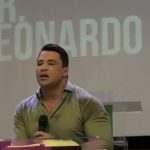 O pastor que se chama Leonardo. (Foto: reprodução vídeo Instagram)