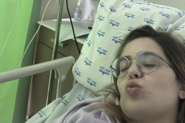 A influenciadora foi parar no hospital depois de passar mal em casa. (Foto: Instagram)