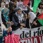 A proposta prevê a libertação de 30 crianças e adolescentes, oito mães e 12 mulheres (Foto: Instagram)