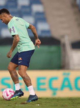 Neymar entrou em campo aos 33 minutos, substituindo Nasser Aldawsari. (Foto: Instagram)