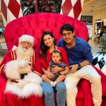 Bruno De Luca leva filha para conhecer Papai Noel: "Já ama o bom velhinho". (Foto: Instagram)