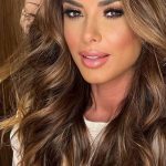 Nicole Bahls, por sua vez, utilizou seus Stories no Instagram para rebater as declarações, manifestando total indiferença quanto ao apontamento de Val. “Eu tenho zero apego com bolsa, que discussão é essa de bolsa? Que preguiça. Vou falar: se quiser falar de animal, de sítio, de roça, horta… Agora trem de bolsa, sou super desapegada”, afirmou. (Foto: Instagram)