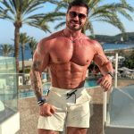 Renato Cariani, um influenciador conhecido, é formado em Química e é reconhecido no segmento fitness nas redes sociais. (Foto Instagram)