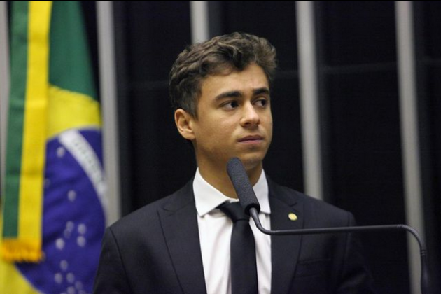 O deputado, à época, fez ofensas transfóbicas à Duda nas redes sociais (Foto: Instagram)