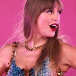 O documentário "Miss Americana" de 2020 marcou a mudança de postura política de Swift. (Foto: Instagram)