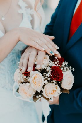 O marido recebeu atendimento médico e já se recupera em casa. Já a esposa se apresentou espontaneamente à Polícia Civil e segue presa. (Foto Pexels)