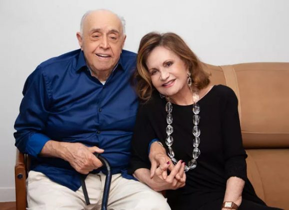 "Viva meu casal do coração", escreveu o ator Carlos Vereza. (Foto Redes Sociais)