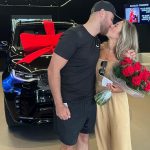 Zé Neto presenteia a esposa com carro de luxo. (Foto: Instagram)